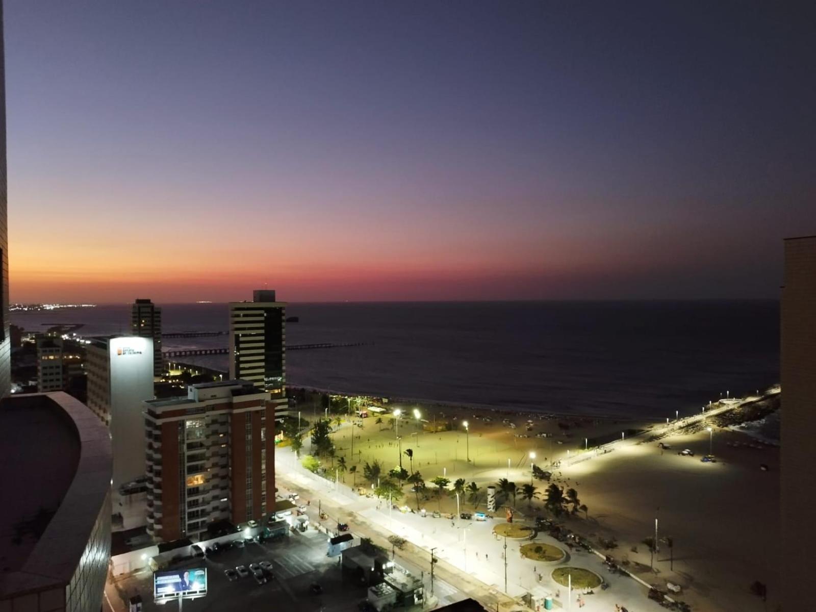 Ocean Atlantic Praia De Iracema Fortaleza  Luaran gambar